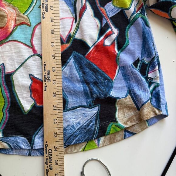 Chico's Colorful Tropical Print Knit top, Size Medium - Picture 6 of 9